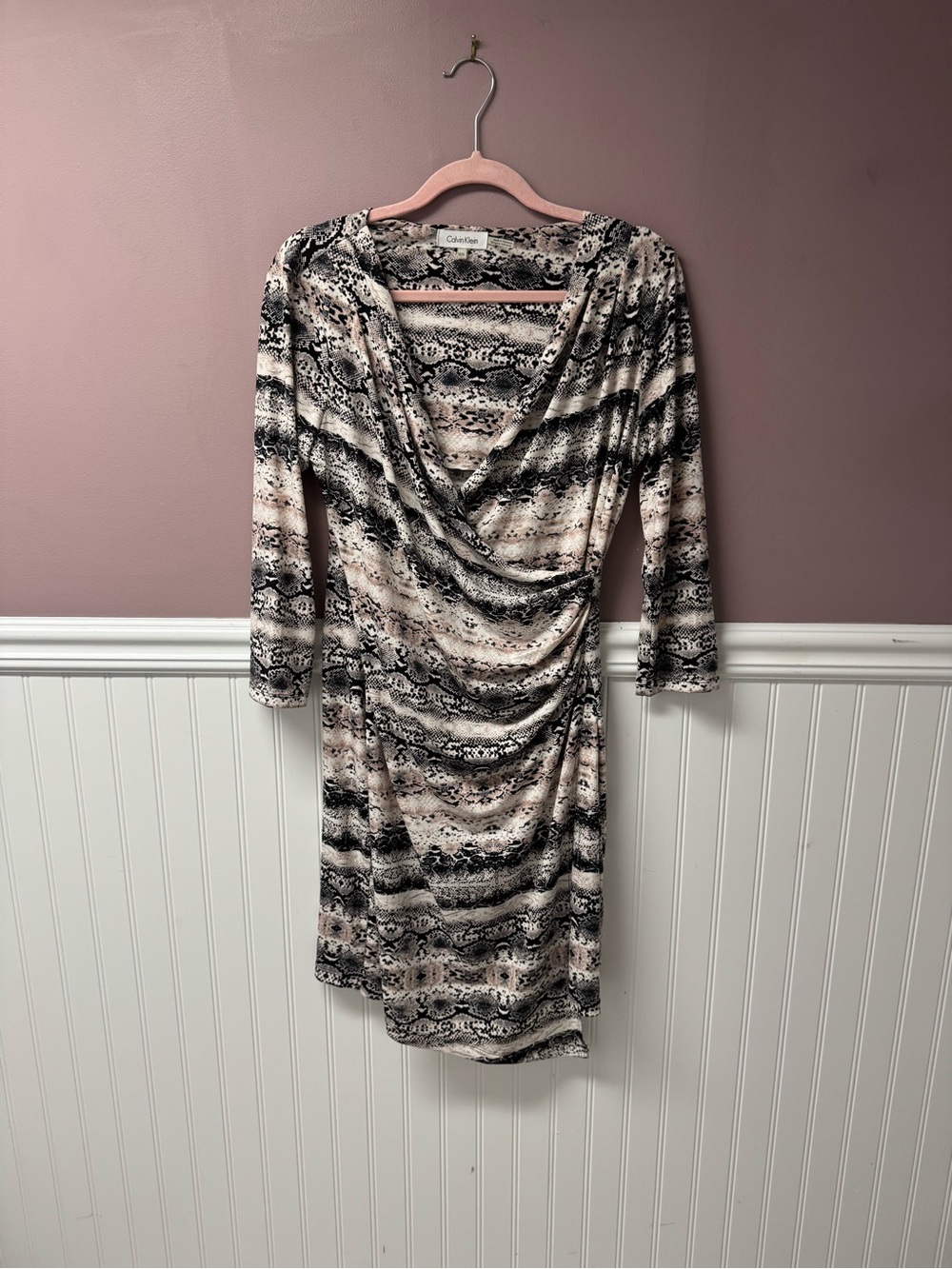 Calvin Klein Black & Cream Patterned Draped Surplice Long Sleeve Dress